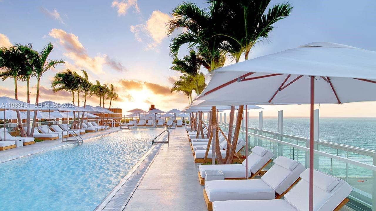 Roney Palace · #1501 in Miami Beach - Photo 39