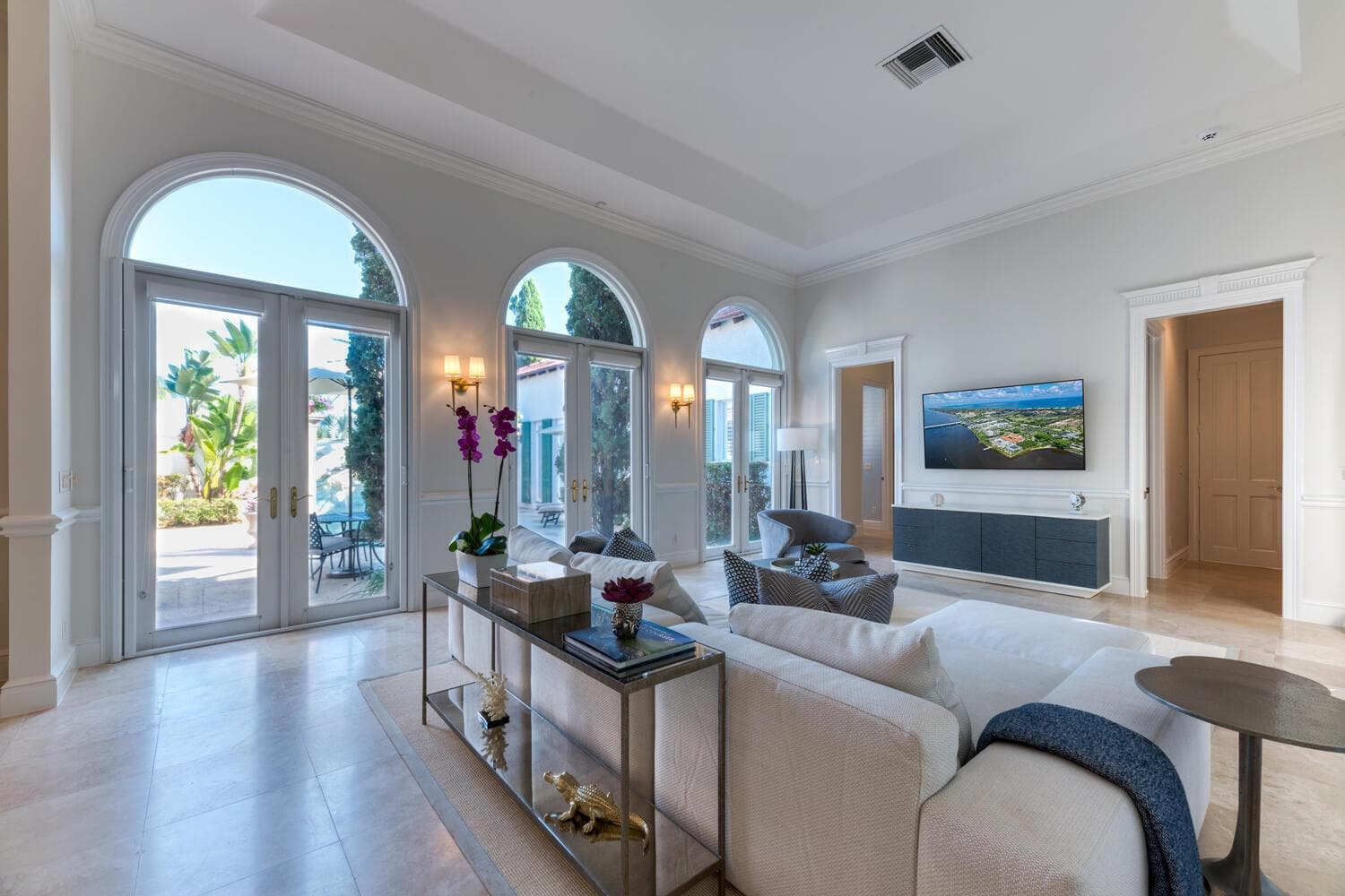 2258 Ibis Isle Rd E Palm Beach-large-019