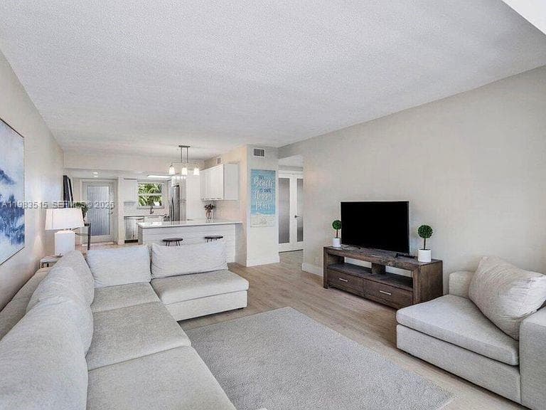 ISLAND HOUSE EAST CONDO · #6 in Fort Lauderdale - Photo 10