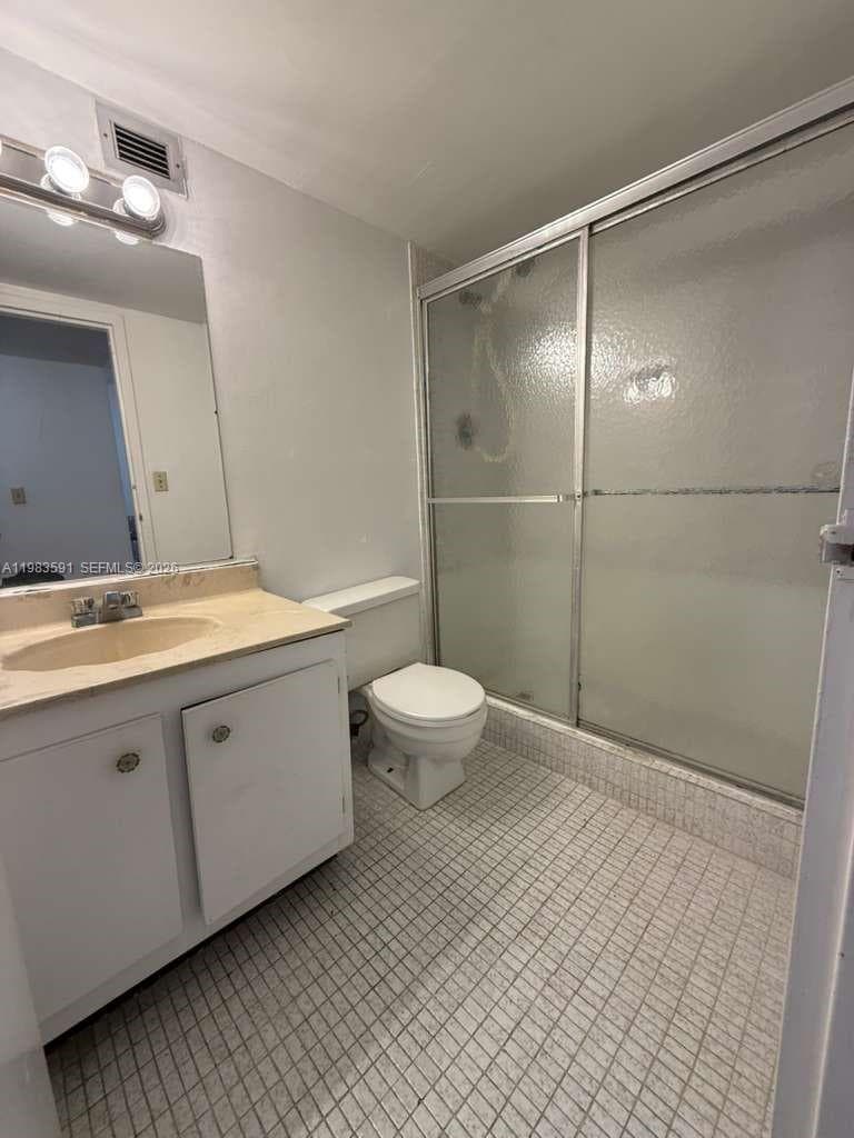 PLAZA OF AMERICAS CONDO P · #211 in Sunny Isles Beach - Photo 13
