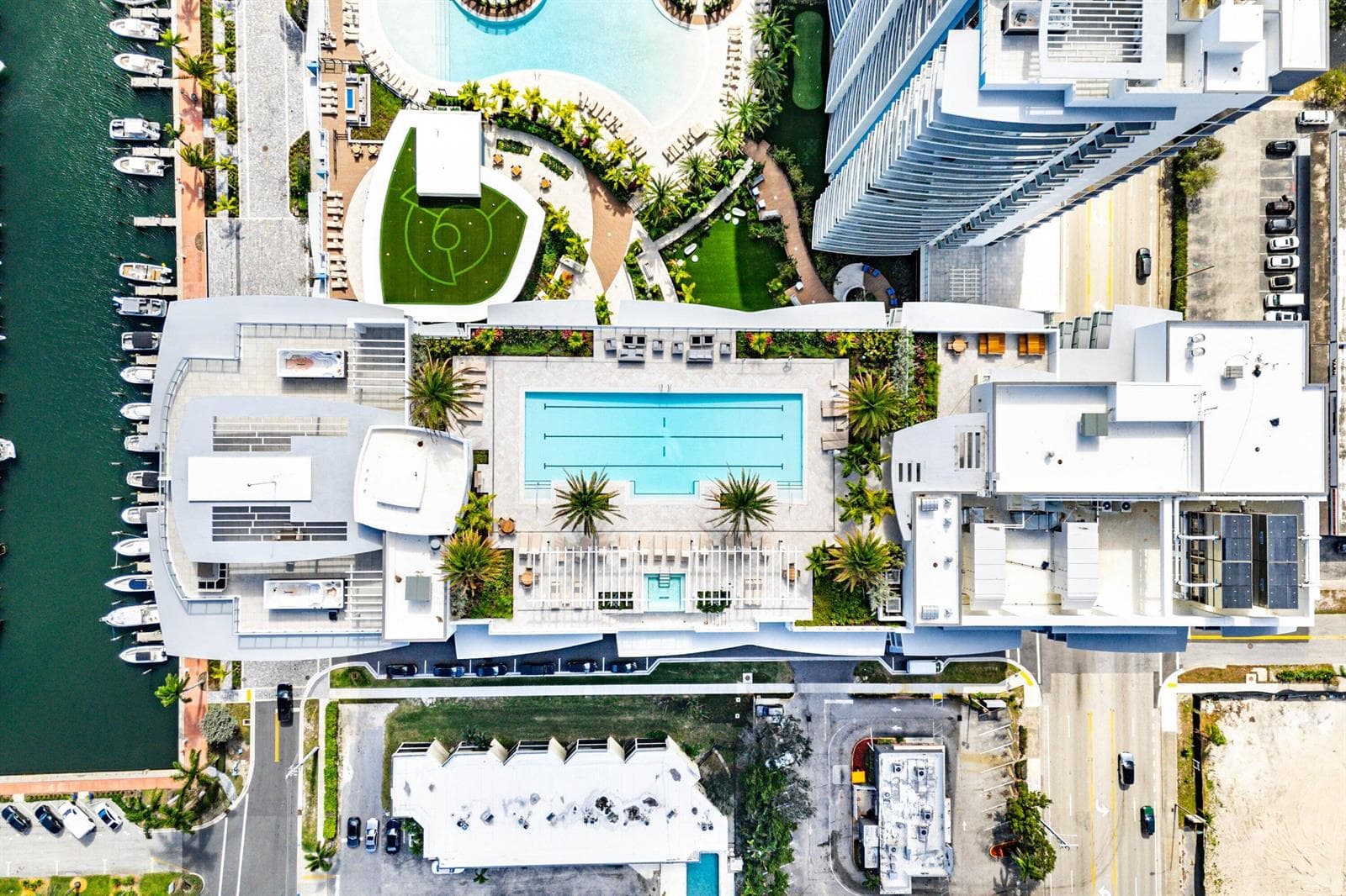 029-220LakeShoreDrive-1613-LakePark-FL-3