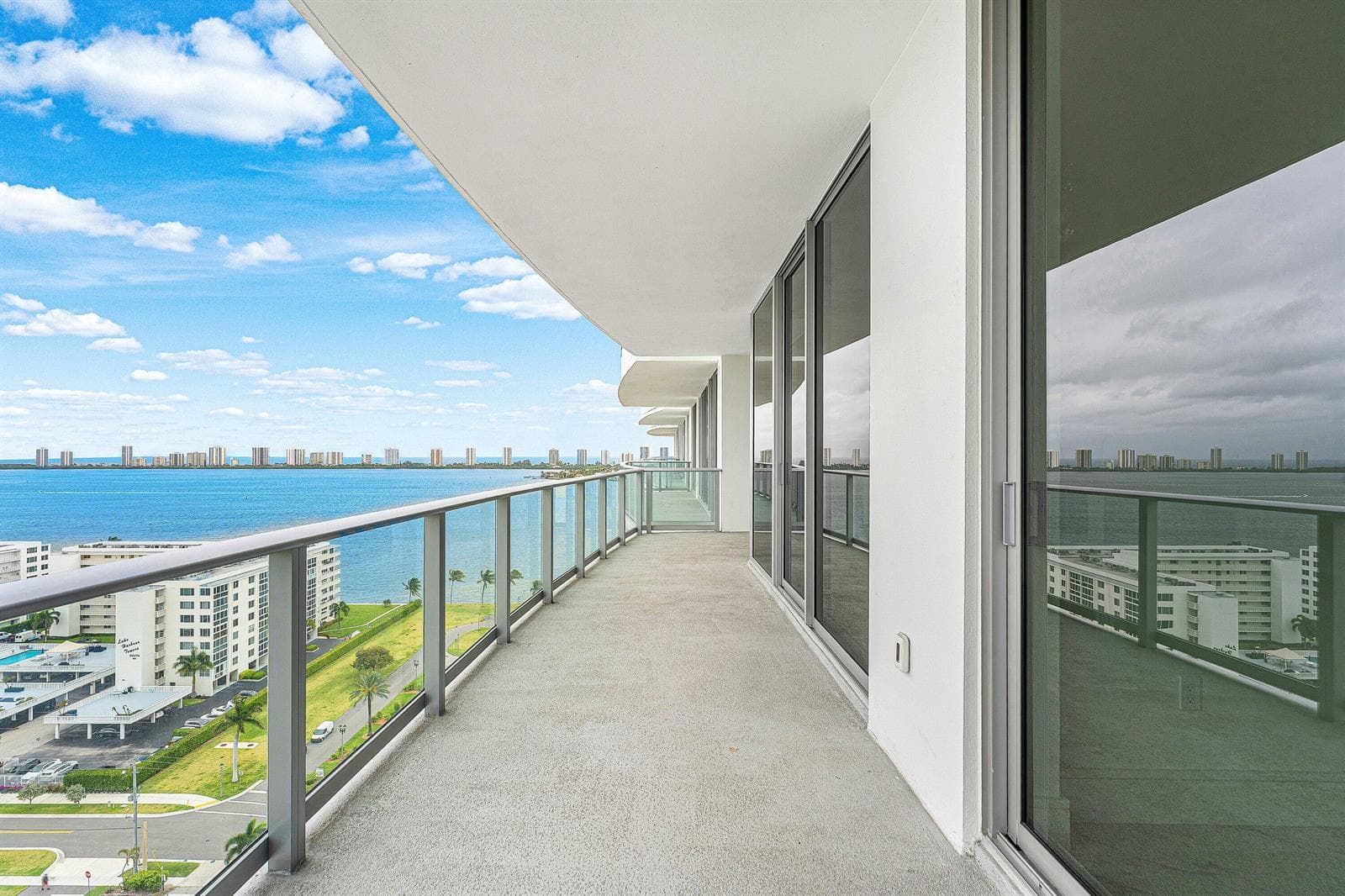 026-220LakeShoreDrive-1613-LakePark-FL-3