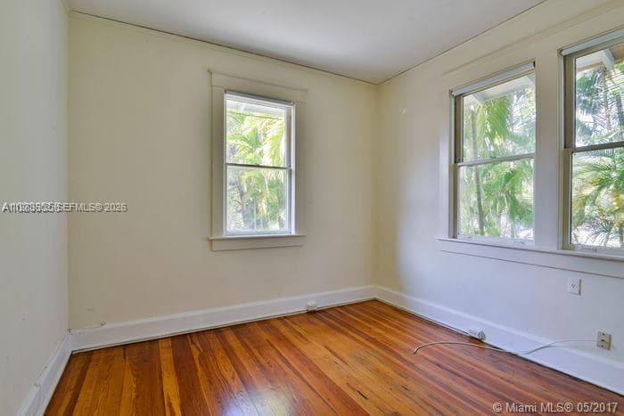 2000 S Miami Ave photo 14