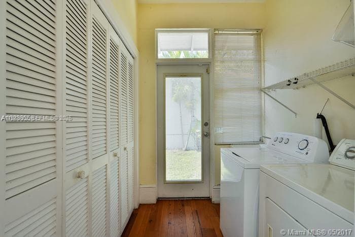 2000 S Miami Ave photo 25