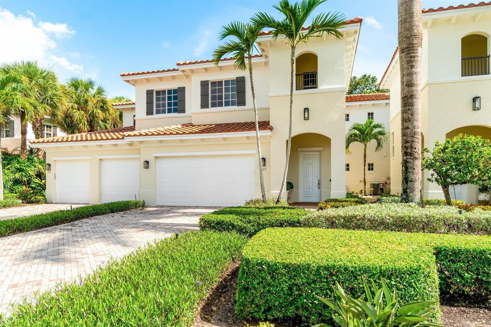 004-307ChambordTerrace-PalmBeachGardens-