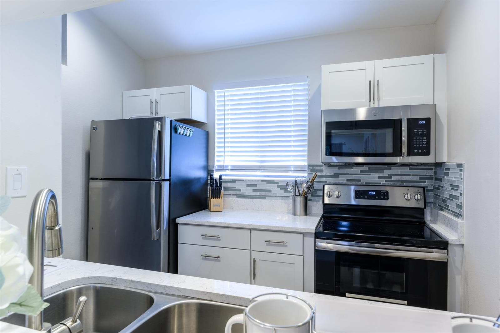 KITCHEN II