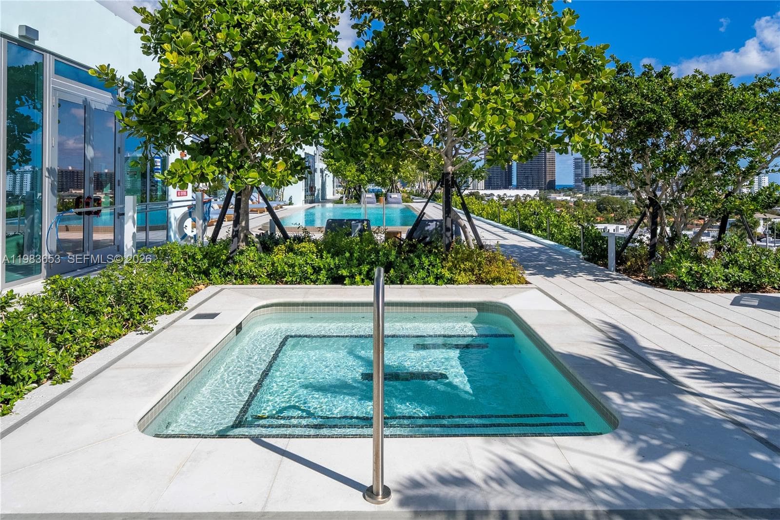 LA BAIA BAY HARBOR ISLAND · #409 in Bay Harbor Islands - Photo 22