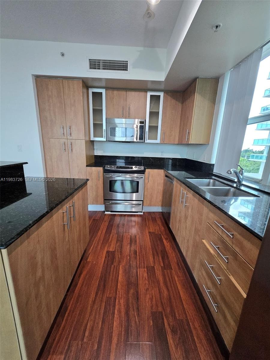 360 B CONDOMINIUM · #510 in North Bay Village - Photo 16