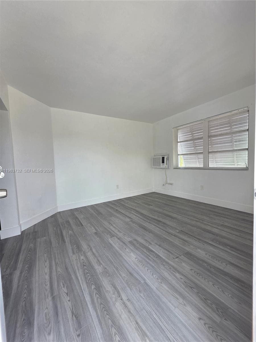 COUNTRY CLUB ESTATES SEC · #D in Miami Springs - Photo 5