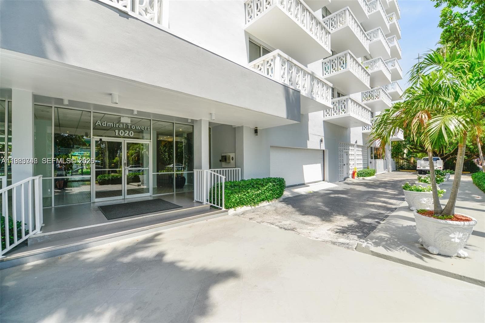 ADMIRAL TOWERS CONDO · #816 in Miami Beach - Photo 26