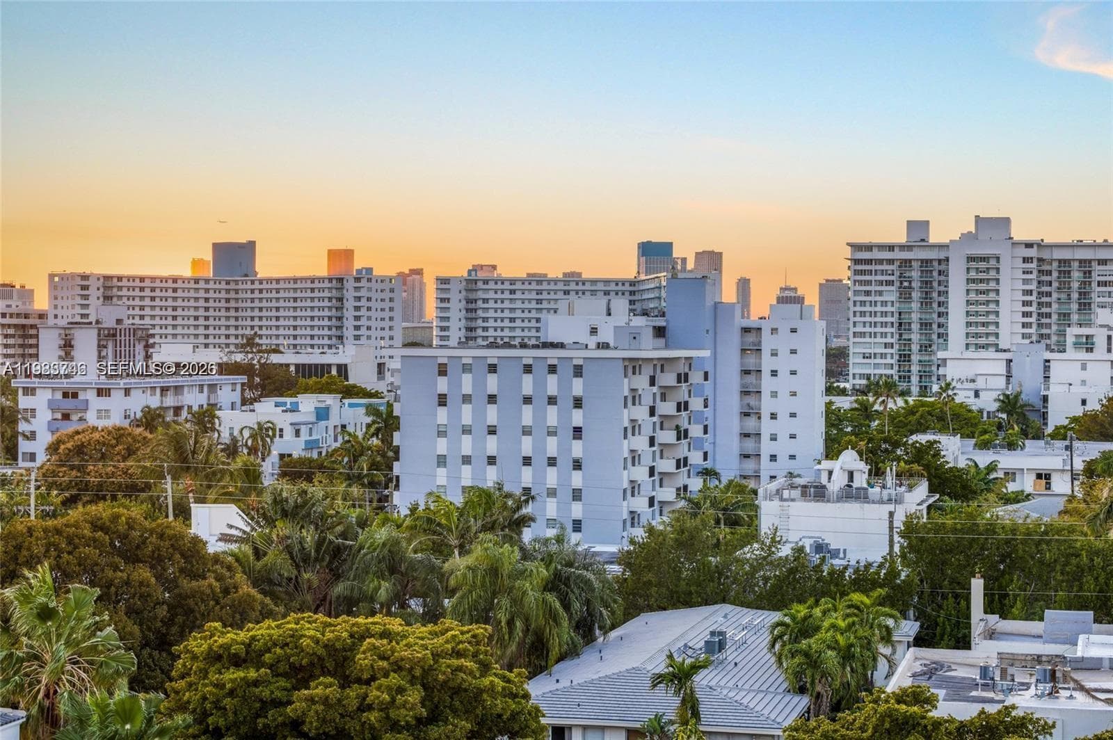 ADMIRAL TOWERS CONDO · #816 in Miami Beach - Photo 21
