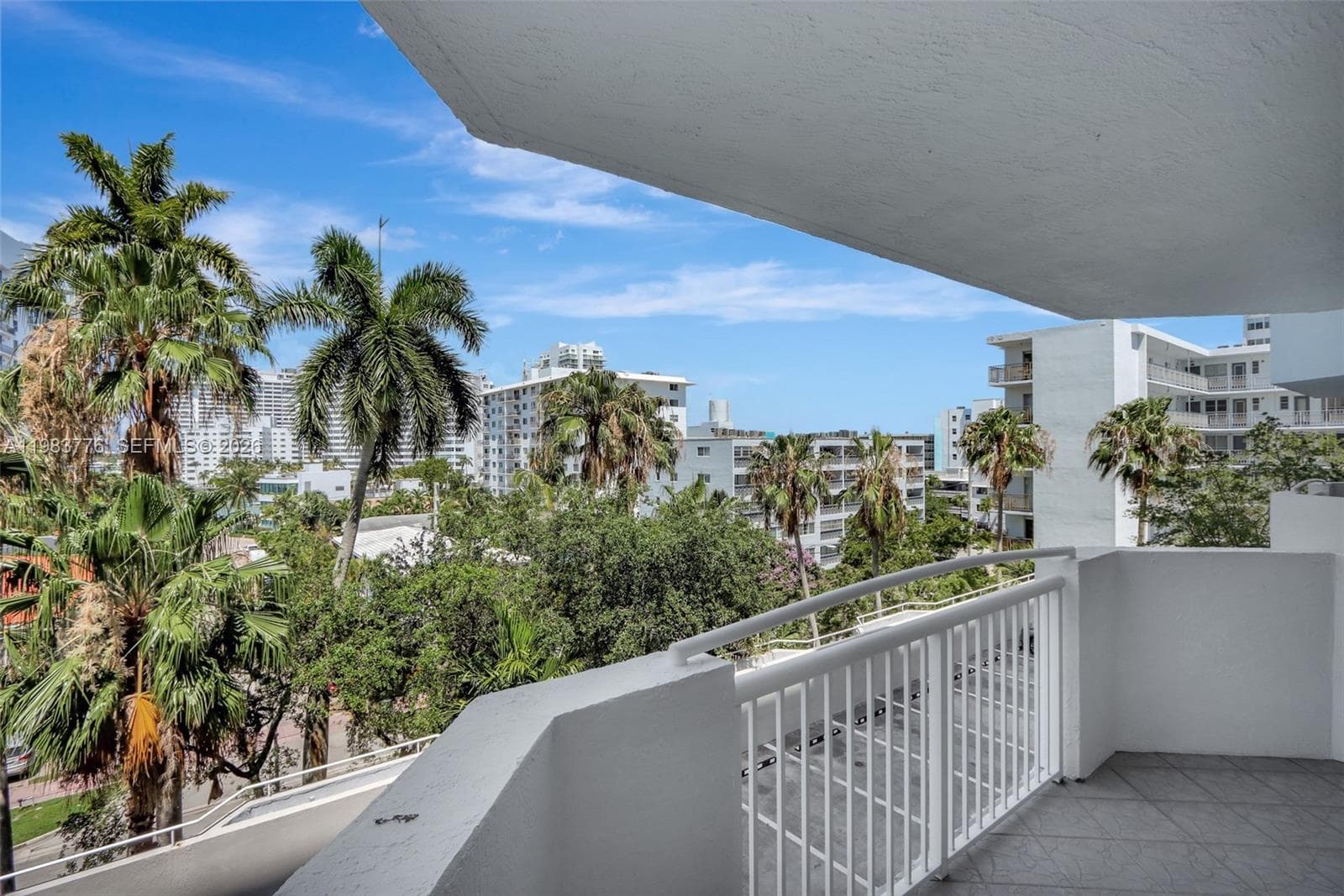 BAYVIEW PLAZA CONDO · #506 in Miami Beach - Photo 3