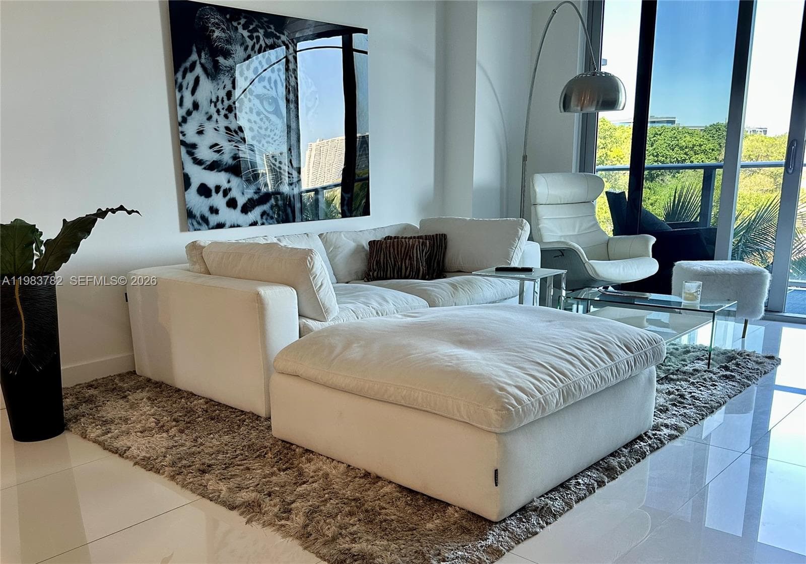 The Harbour Condominium · #303 in Sunny Isles Beach - Photo 2