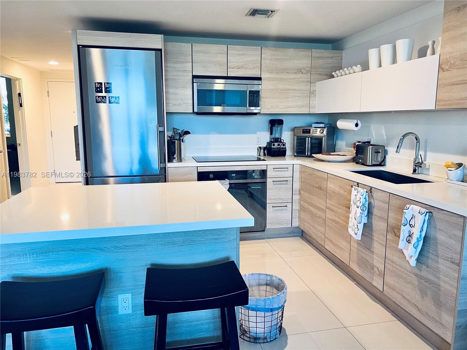 The Harbour Condominium · #303 in Sunny Isles Beach - Photo 10