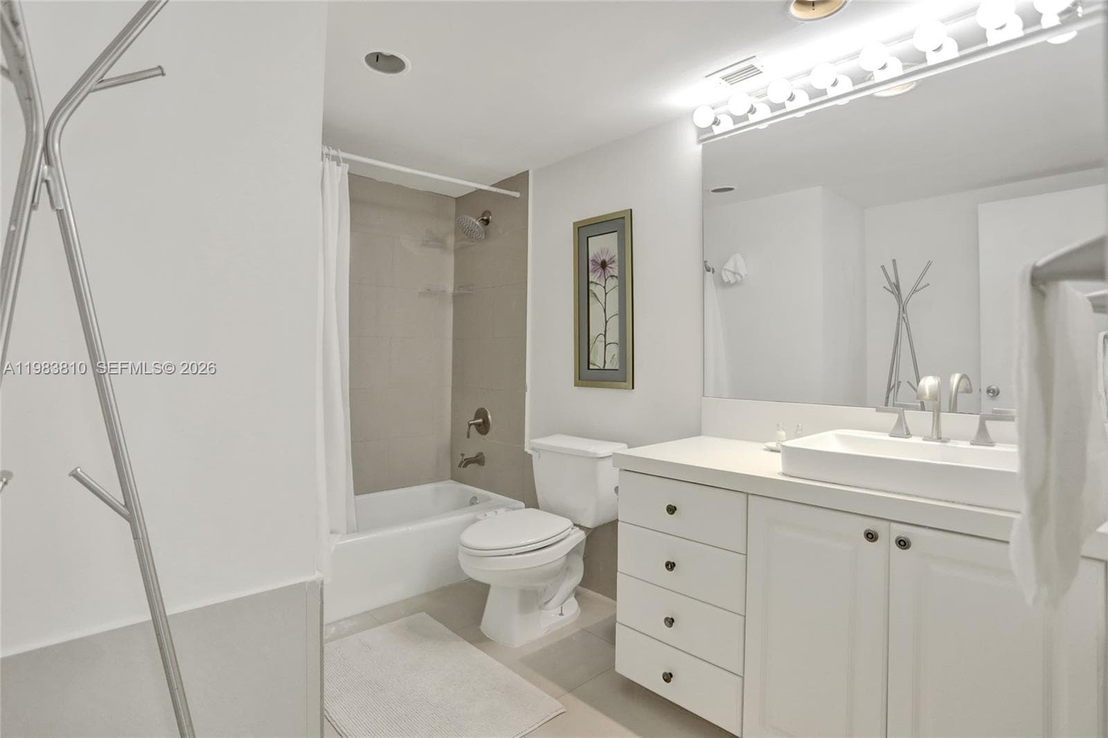 OCEANVIEW BUILDING A COND · #1114 in Sunny Isles Beach - Photo 5