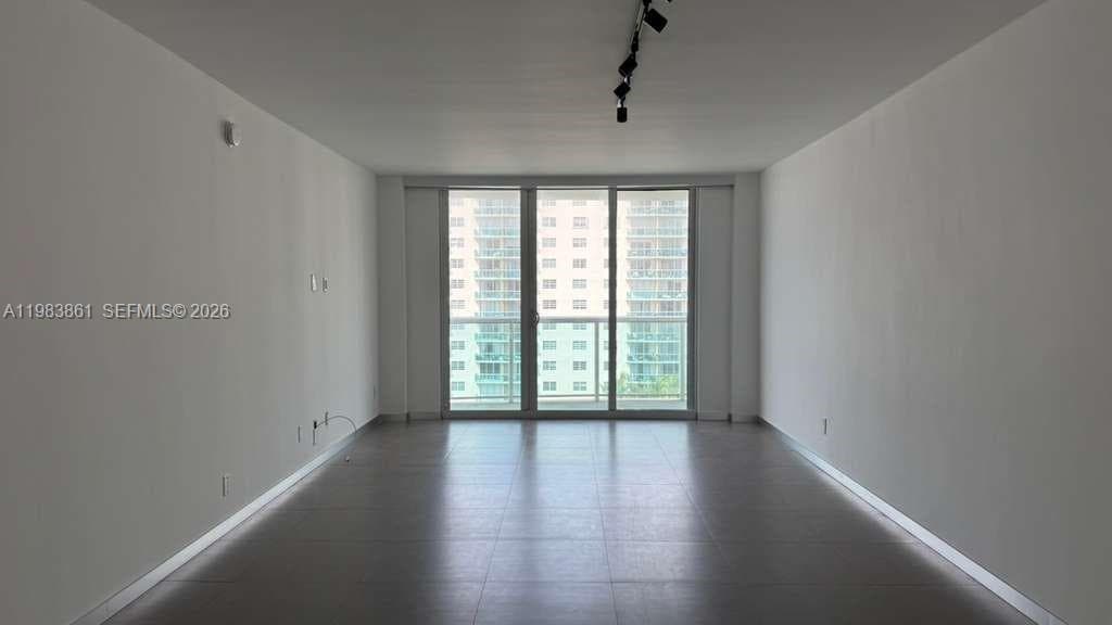 OCEANVIEW BUILDING B COND · #905 in Sunny Isles Beach - Photo 5