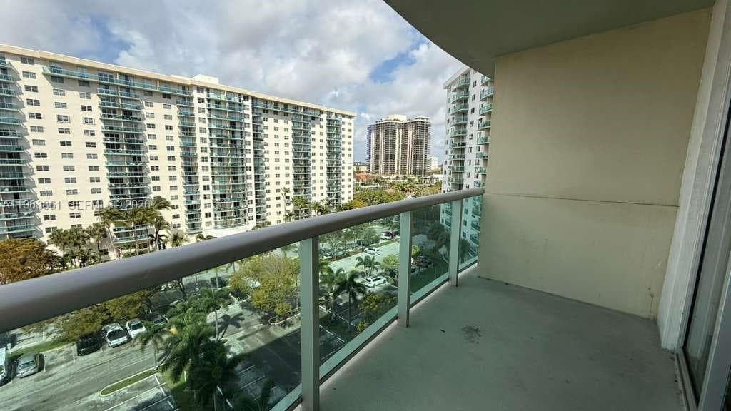 OCEANVIEW BUILDING B COND · #905 in Sunny Isles Beach - Photo 18
