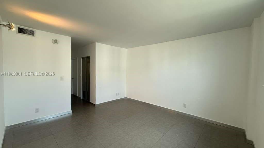 OCEANVIEW BUILDING B COND · #905 in Sunny Isles Beach - Photo 15