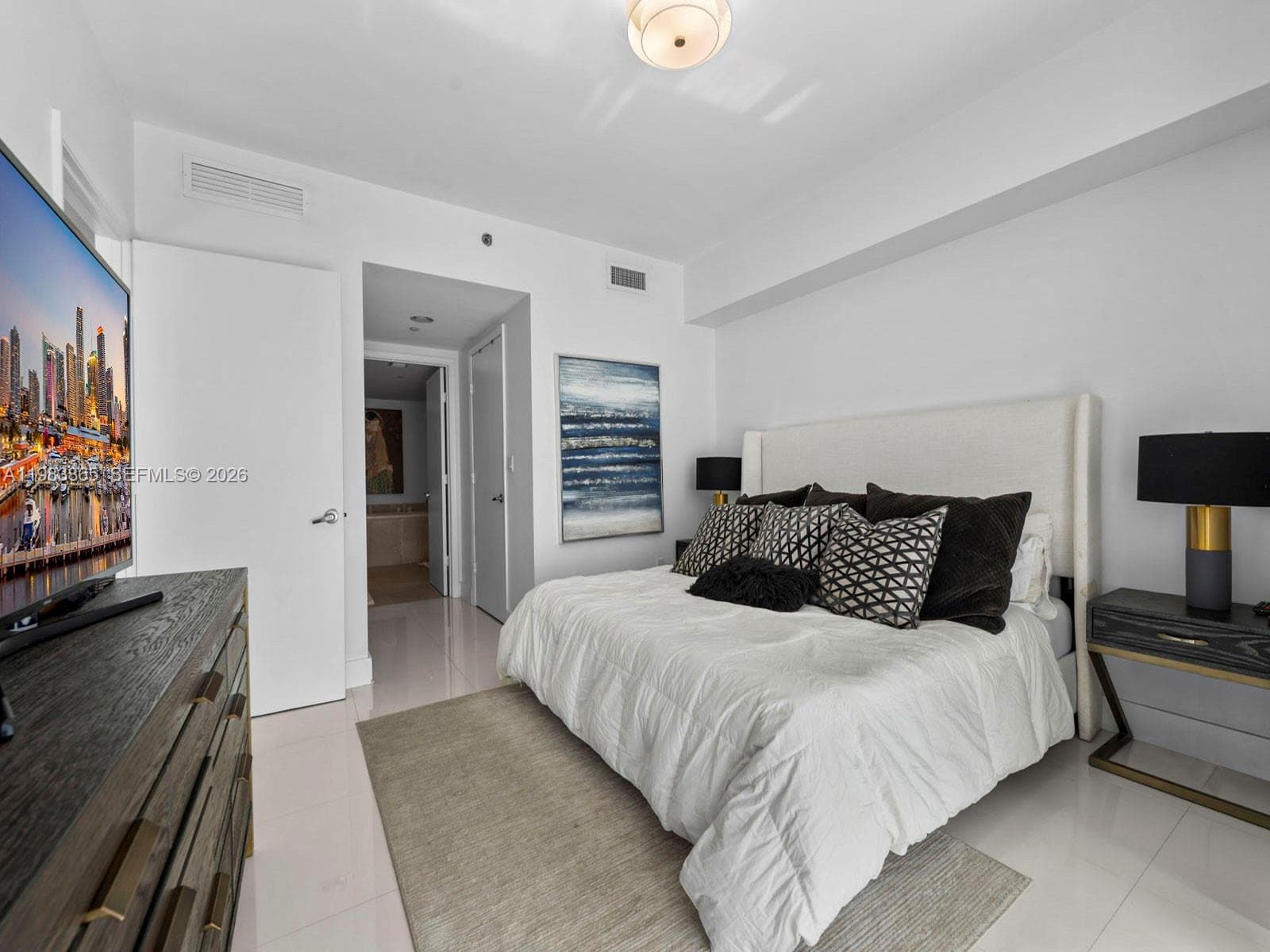 Icon Brickell I · #2507 in Miami - Photo 12