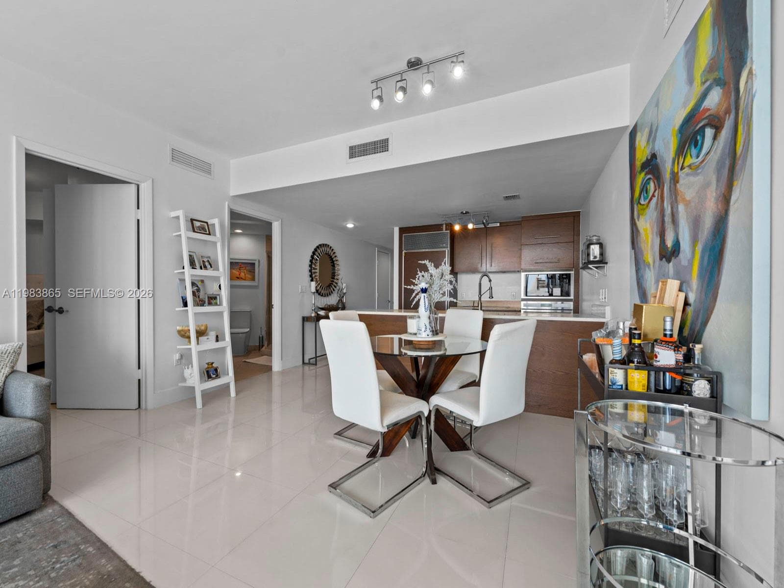 Icon Brickell I · #2507 in Miami - Photo 5