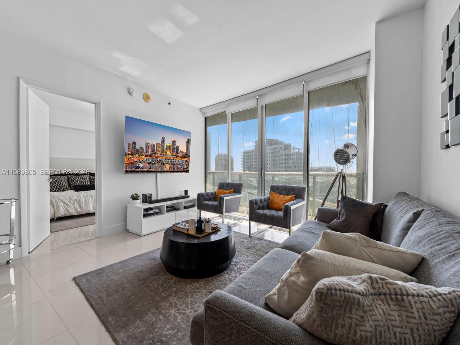 Icon Brickell I · #2507 in Miami - Photo 4