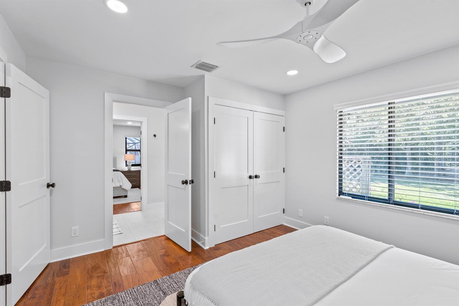 guest room 3
