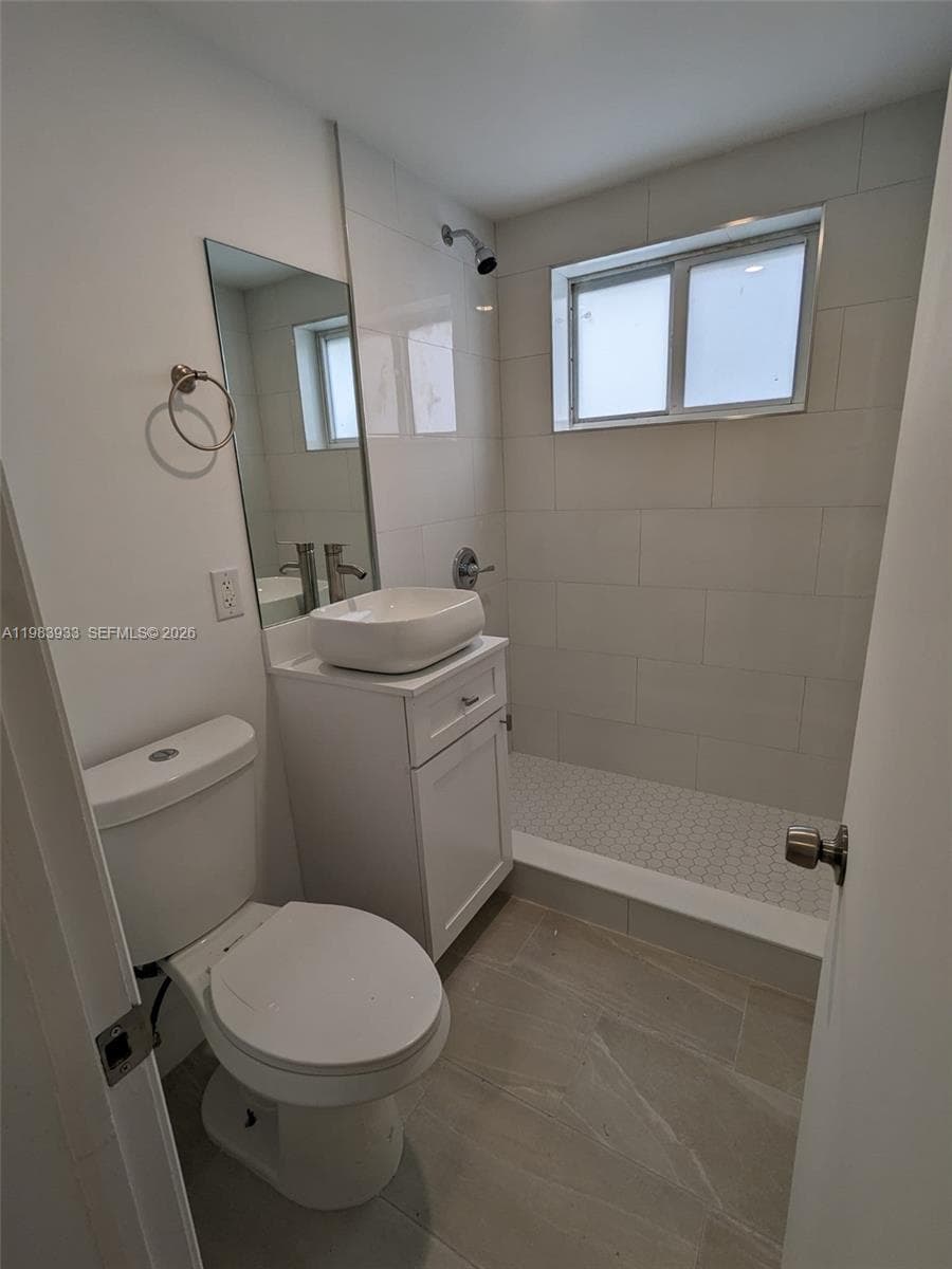 KRENWAL CORP CO-OP · #5A in Miami Beach - Photo 2