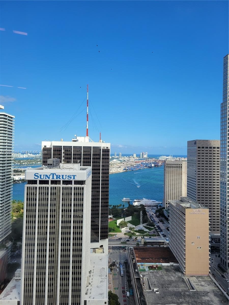 Centro · #1507 in Miami - Photo 22