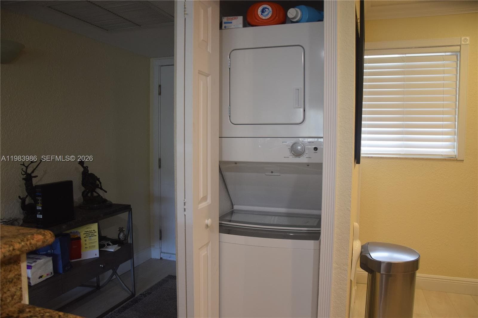 Pine Crest Village · #705 in Fort Lauderdale - Photo 8