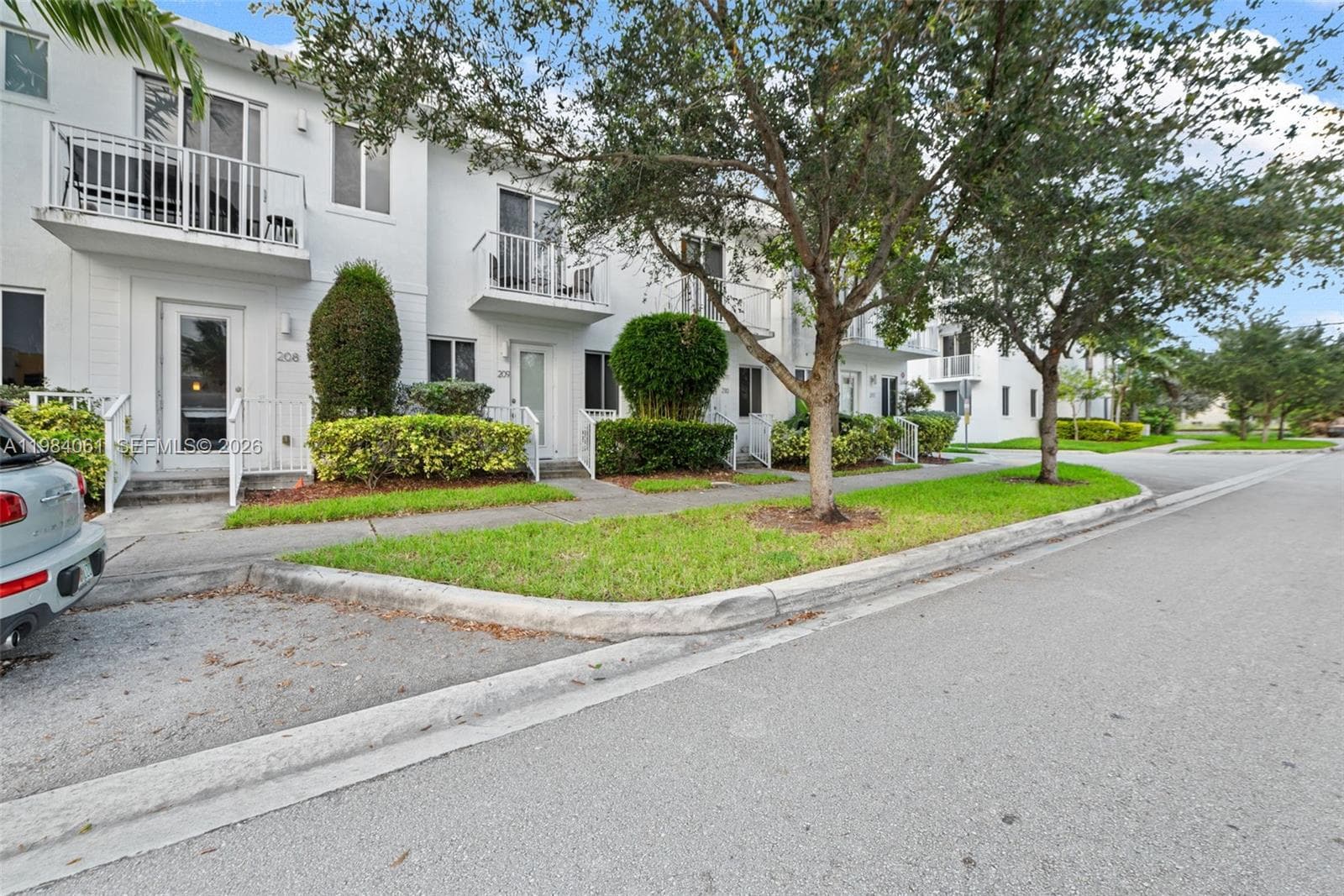 WEITZER AVENTURA PLACE CO · #209 in Miami - Photo 1