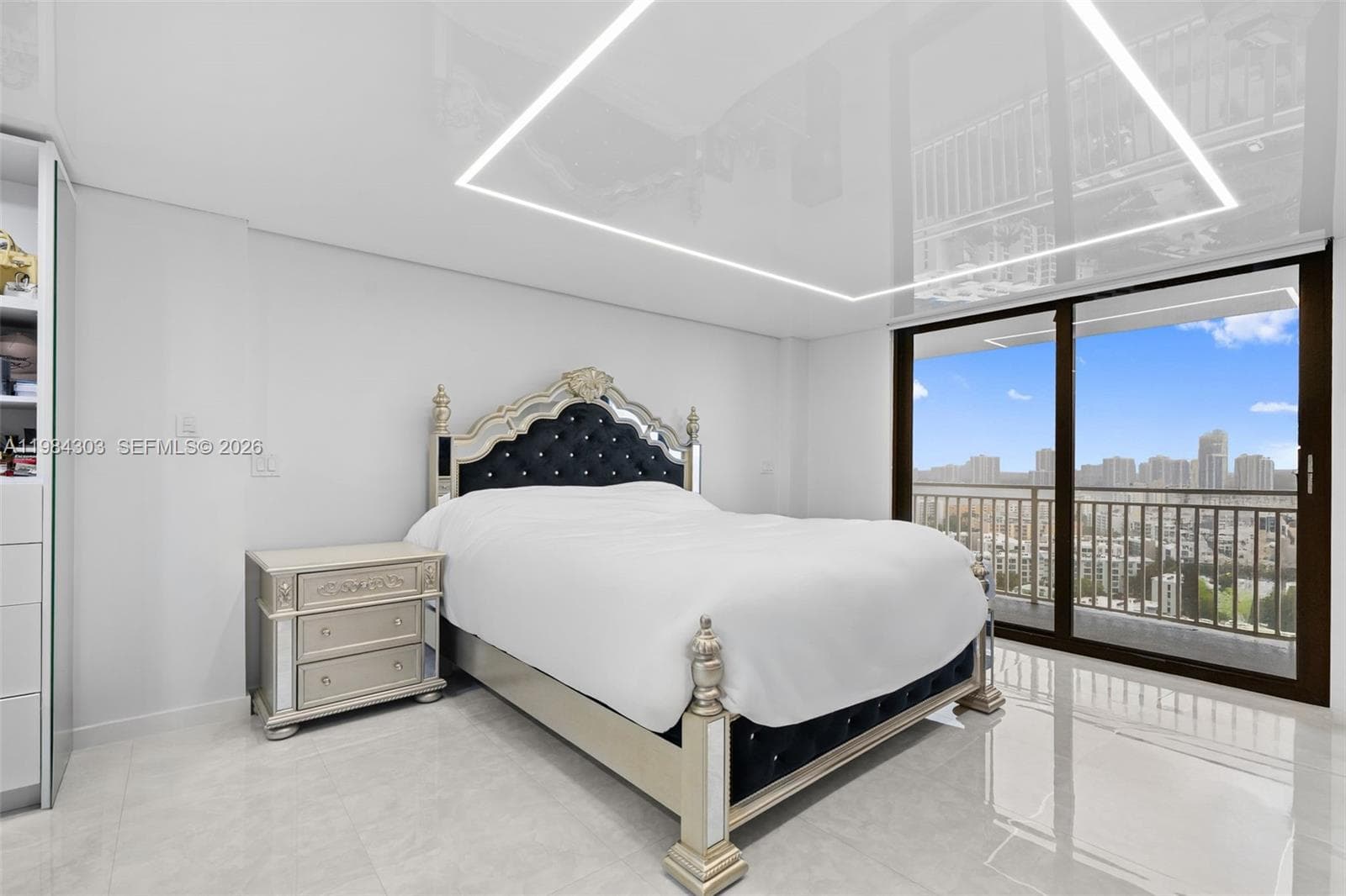 WINSTON TOWERS 600 CONDO · #2319 in Sunny Isles Beach - Photo 14