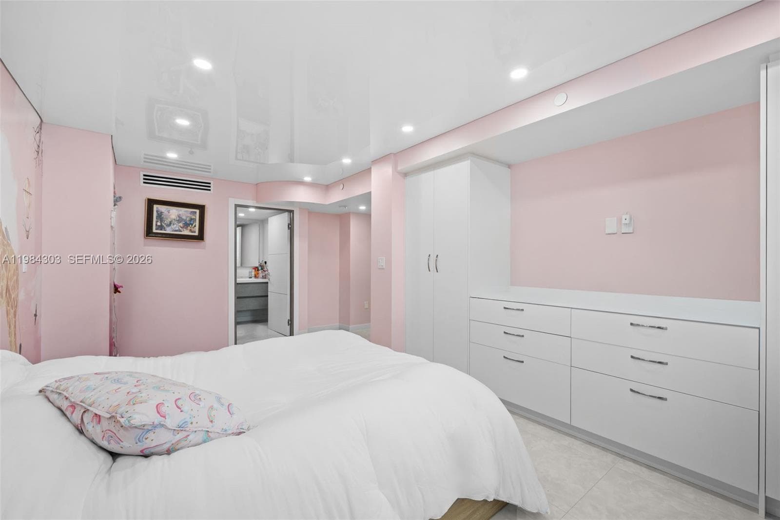 WINSTON TOWERS 600 CONDO · #2319 in Sunny Isles Beach - Photo 21