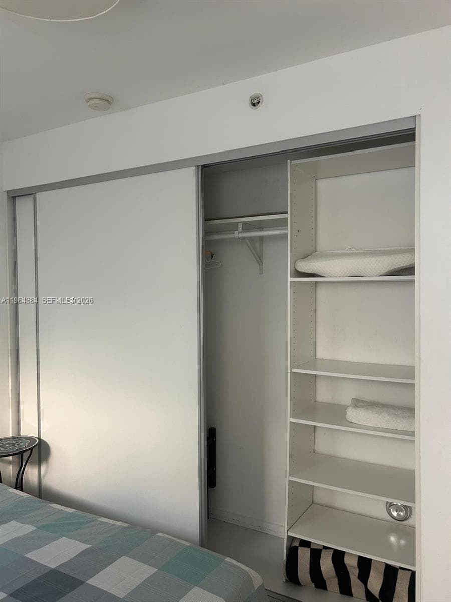 ELISA CONDO · #202 in Miami Beach - Photo 10