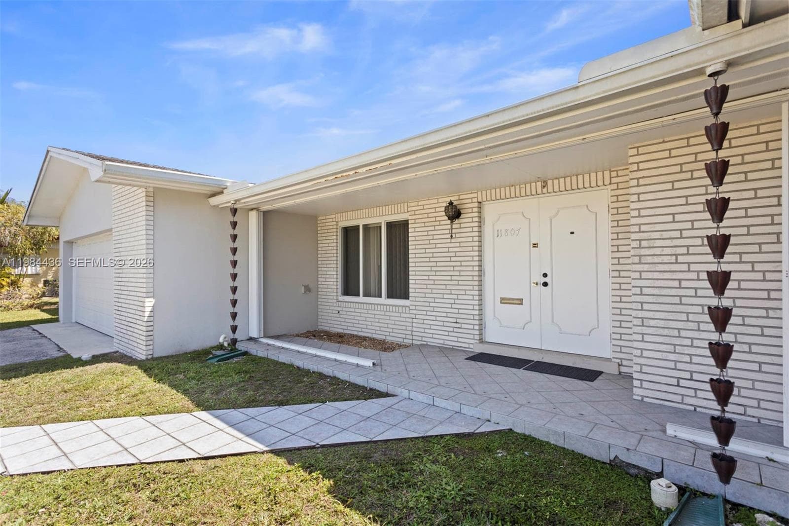 11807 SW 112th Ave photo 6