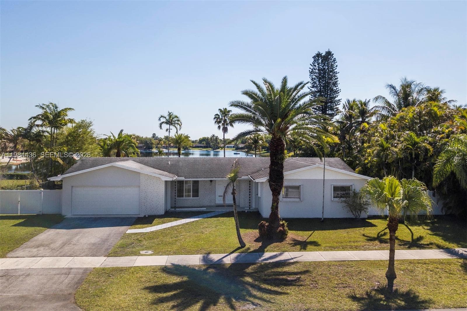 11807 SW 112th Ave photo 39