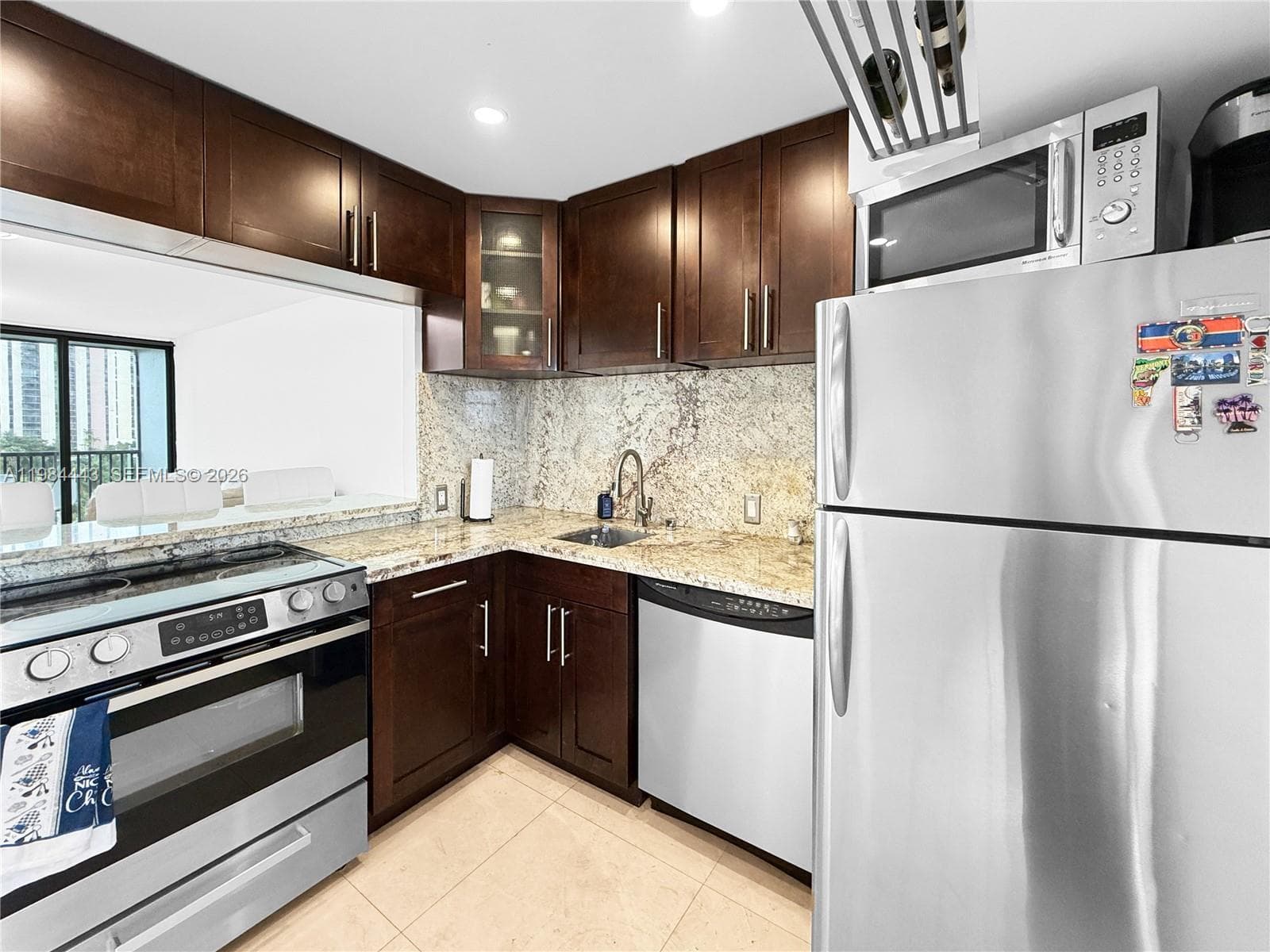 BRAVURA I CONDO · #804 in Aventura - Photo 7