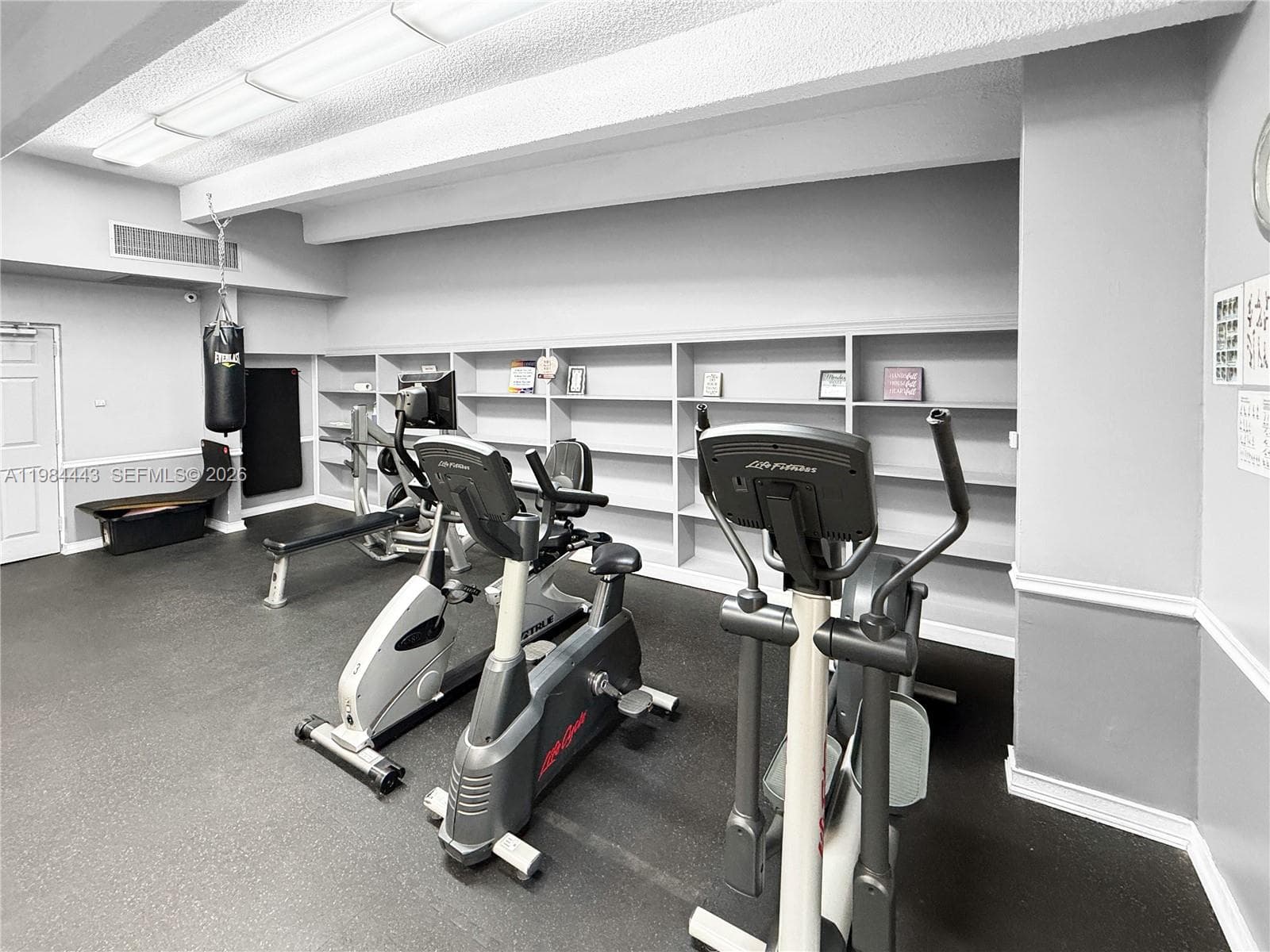 BRAVURA I CONDO · #804 in Aventura - Photo 24