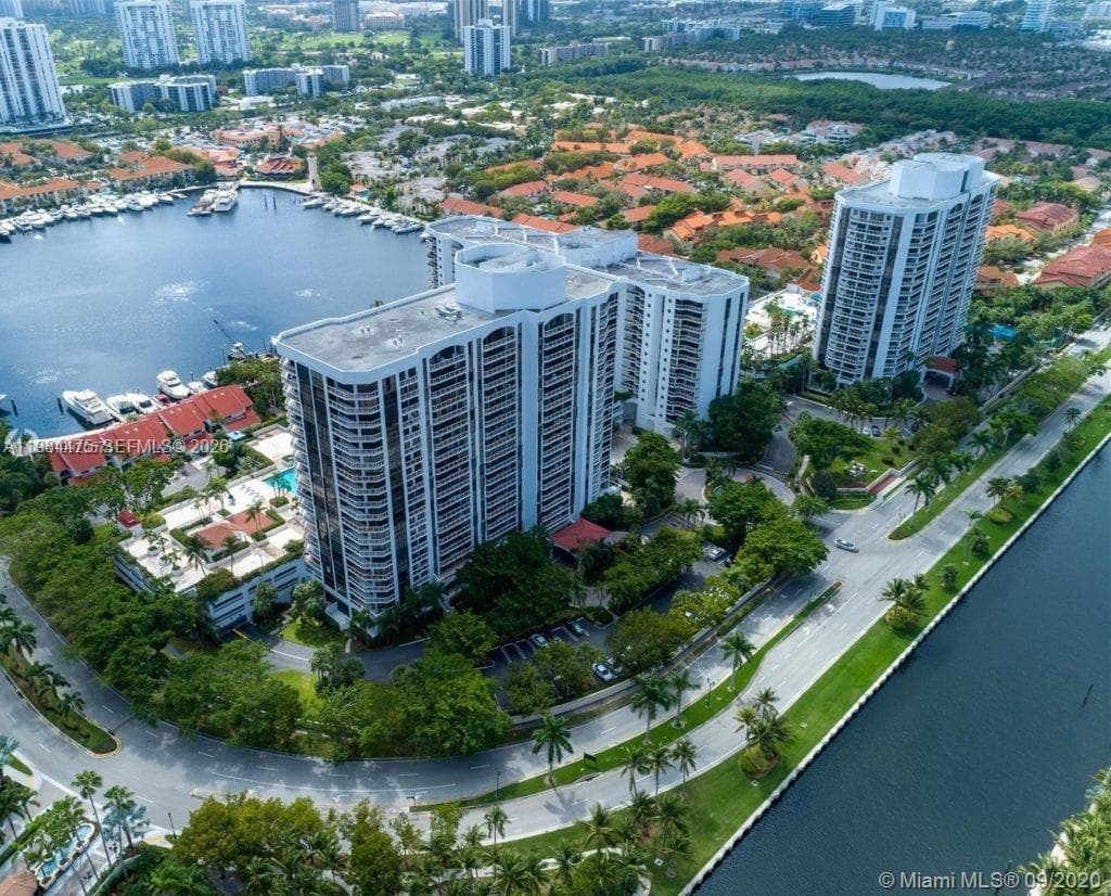 PORTSVIEW @ THE WATERWAYS · #1002 in Aventura - Photo 3