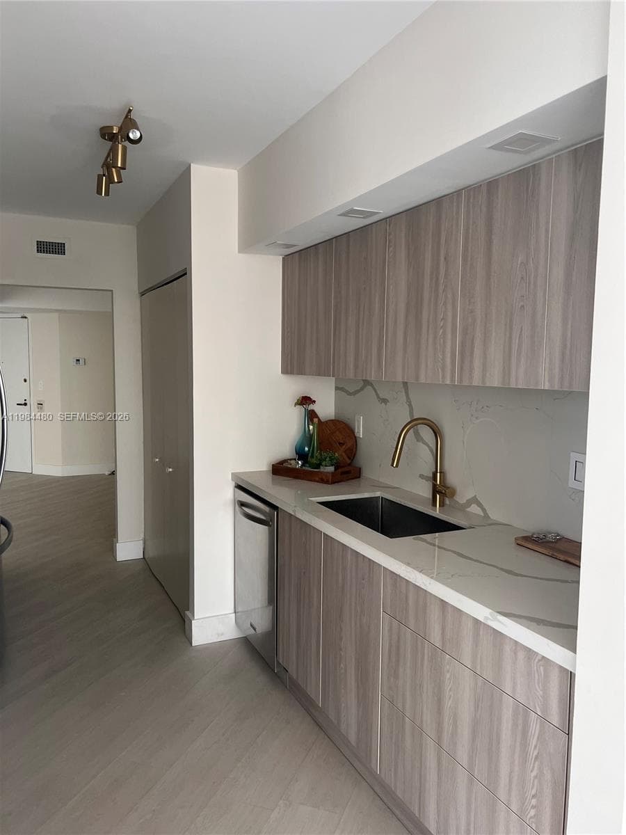 Turnberry Isle · #5A in Aventura - Photo 6