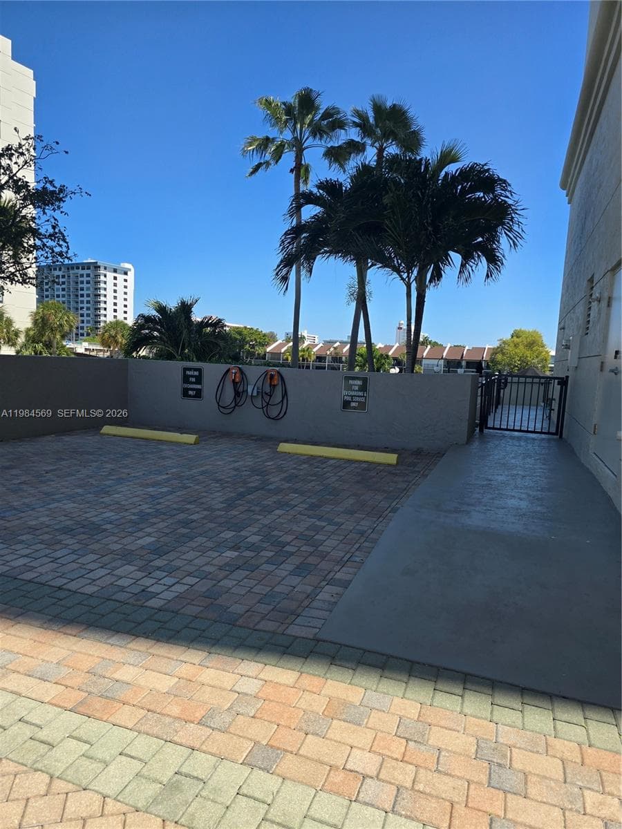 The Pointe · #311 in Pompano Beach - Photo 35