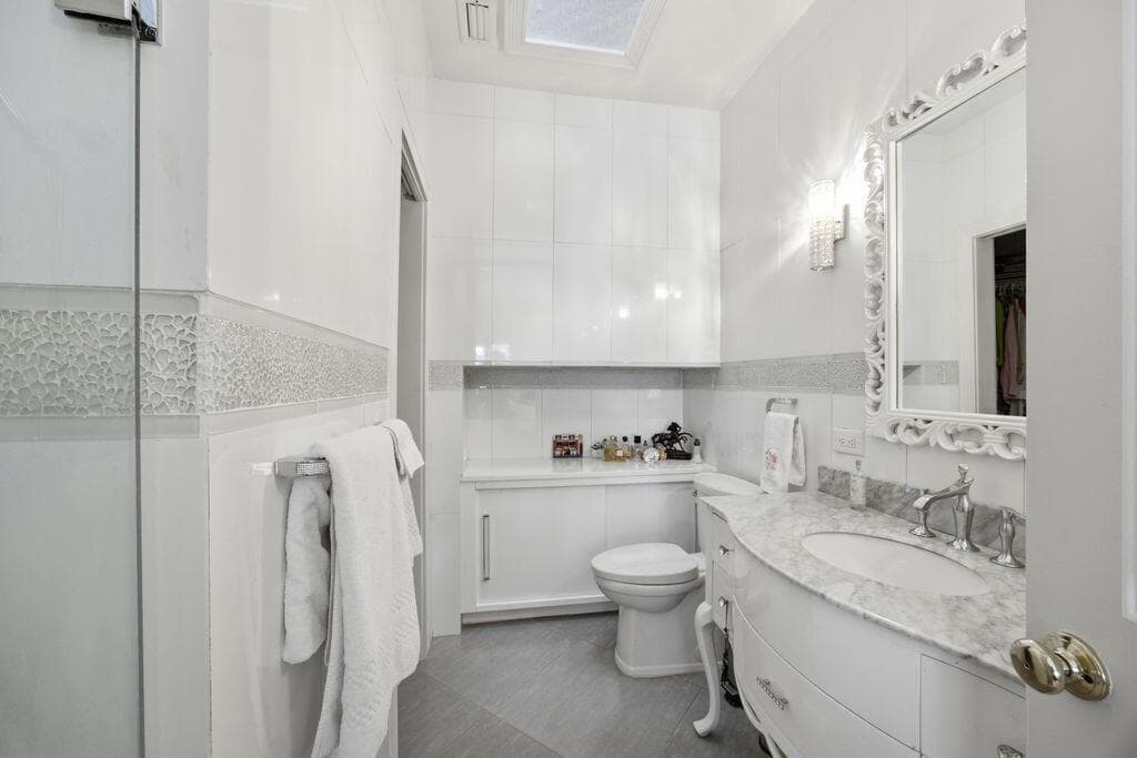main bath1