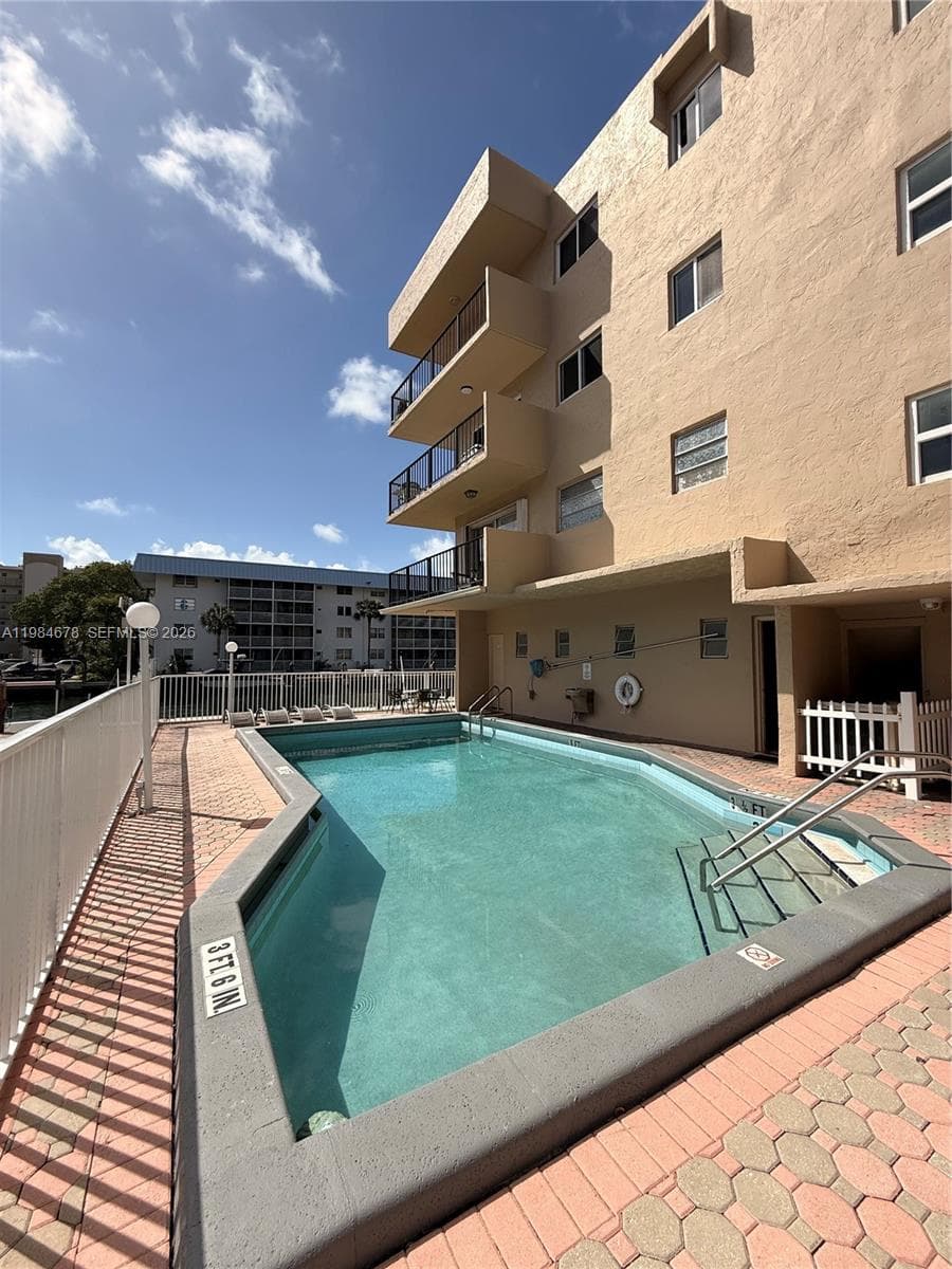 WATERWAY ISLES CONDO · #304 in North Miami Beach - Photo 24