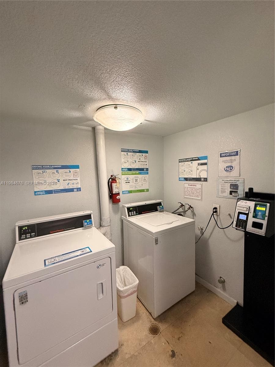 WATERWAY ISLES CONDO · #304 in North Miami Beach - Photo 21