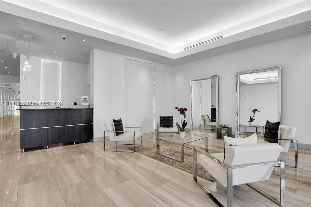 BAYVIEW TERR CONDO · #308 in Miami Beach - Photo 1