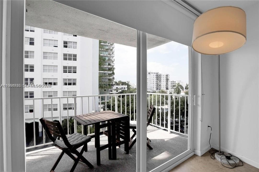 BAYVIEW TERR CONDO · #308 in Miami Beach - Photo 9