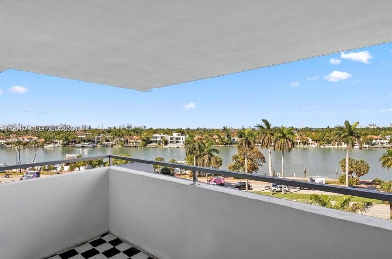IMPERIAL HOUSE CONDO · #5J in Miami Beach - Photo 23