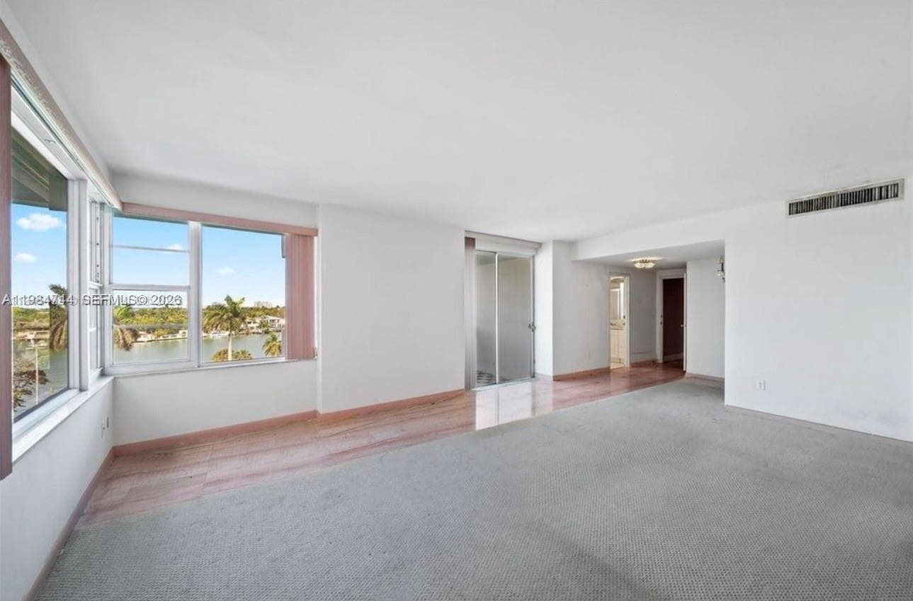 IMPERIAL HOUSE CONDO · #5J in Miami Beach - Photo 22