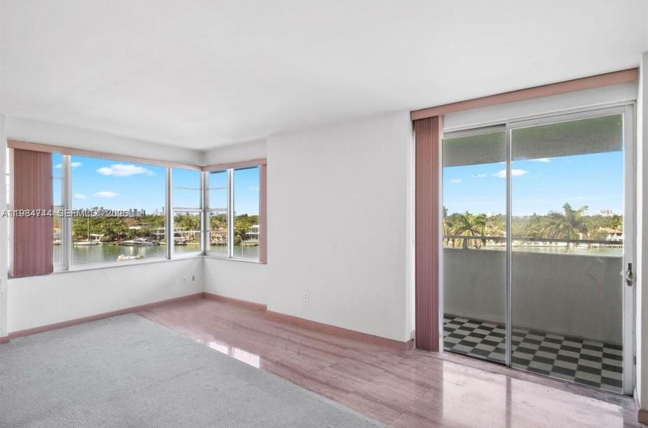 IMPERIAL HOUSE CONDO · #5J in Miami Beach - Photo 20