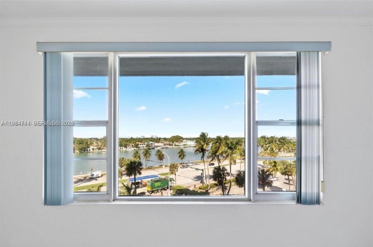 IMPERIAL HOUSE CONDO · #5J in Miami Beach - Photo 15