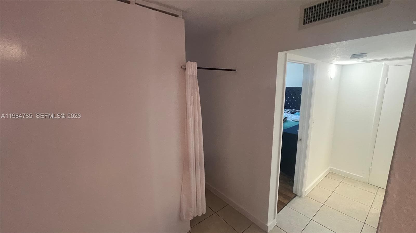 THE WHITE HOUSE CONDO · #209 in North Miami - Photo 9
